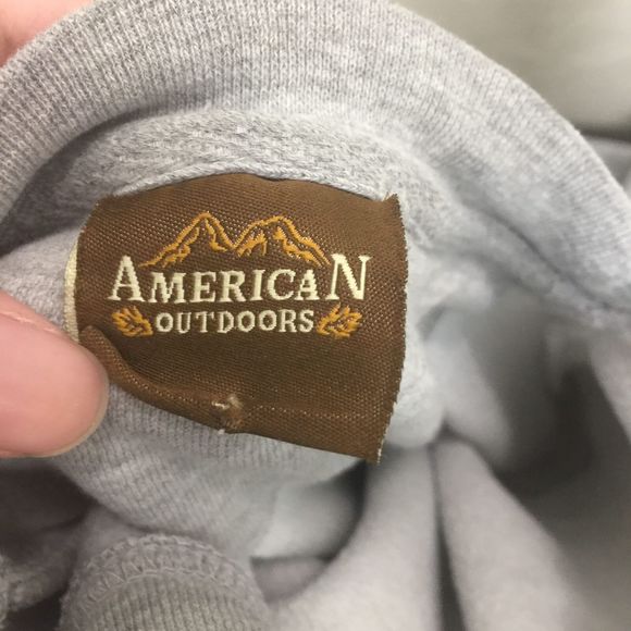 VTG American Outdoors Fishing Bass Crewneck Sweater Men's Size medium Mea - Picture 3 of 5